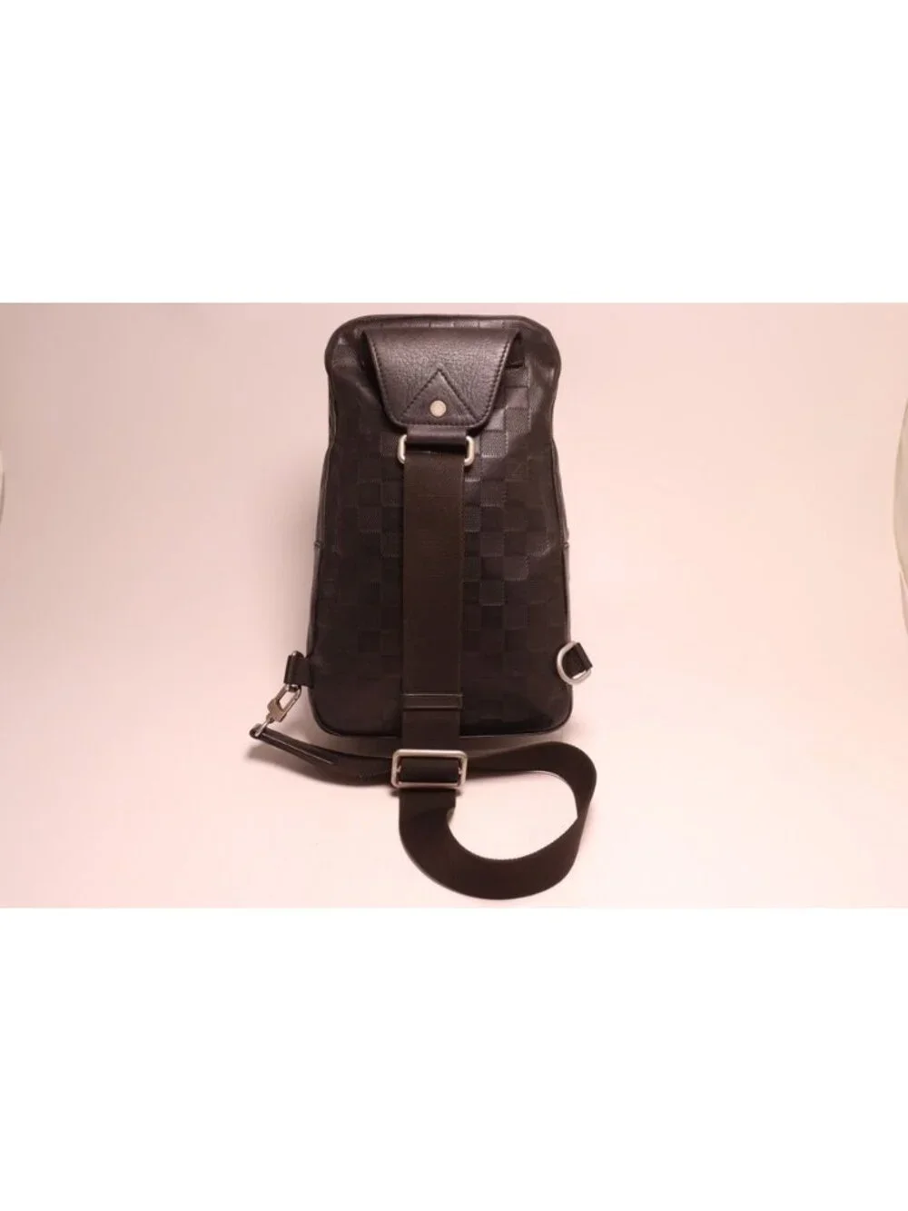 Louis Vuitton Damier Infini Avenue Sling Bag